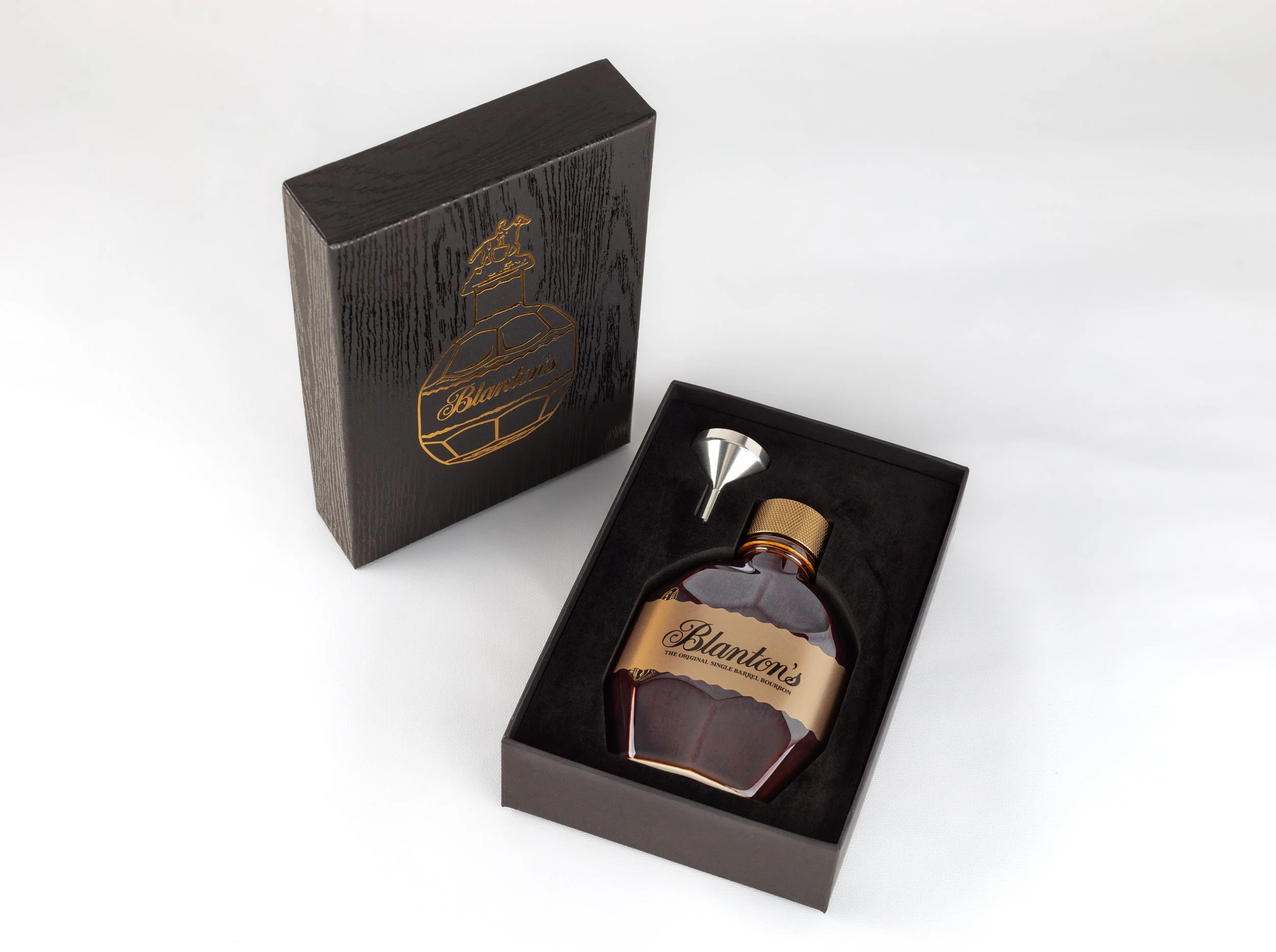 み*と様 極美品！BLANTON ( ブラントン ) BM-20A フラットマン Blanton's Ceramic Flask — The Official Blanton's Bourbon Shop